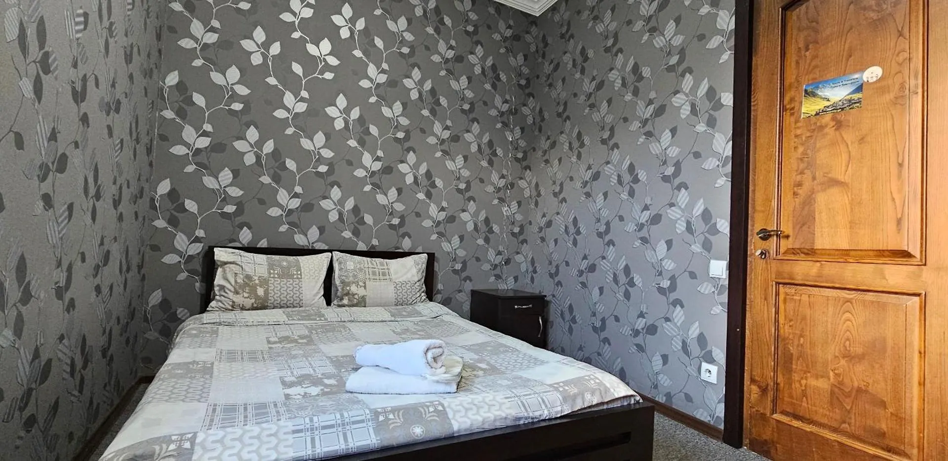 فندق 7 رومز تبليسي